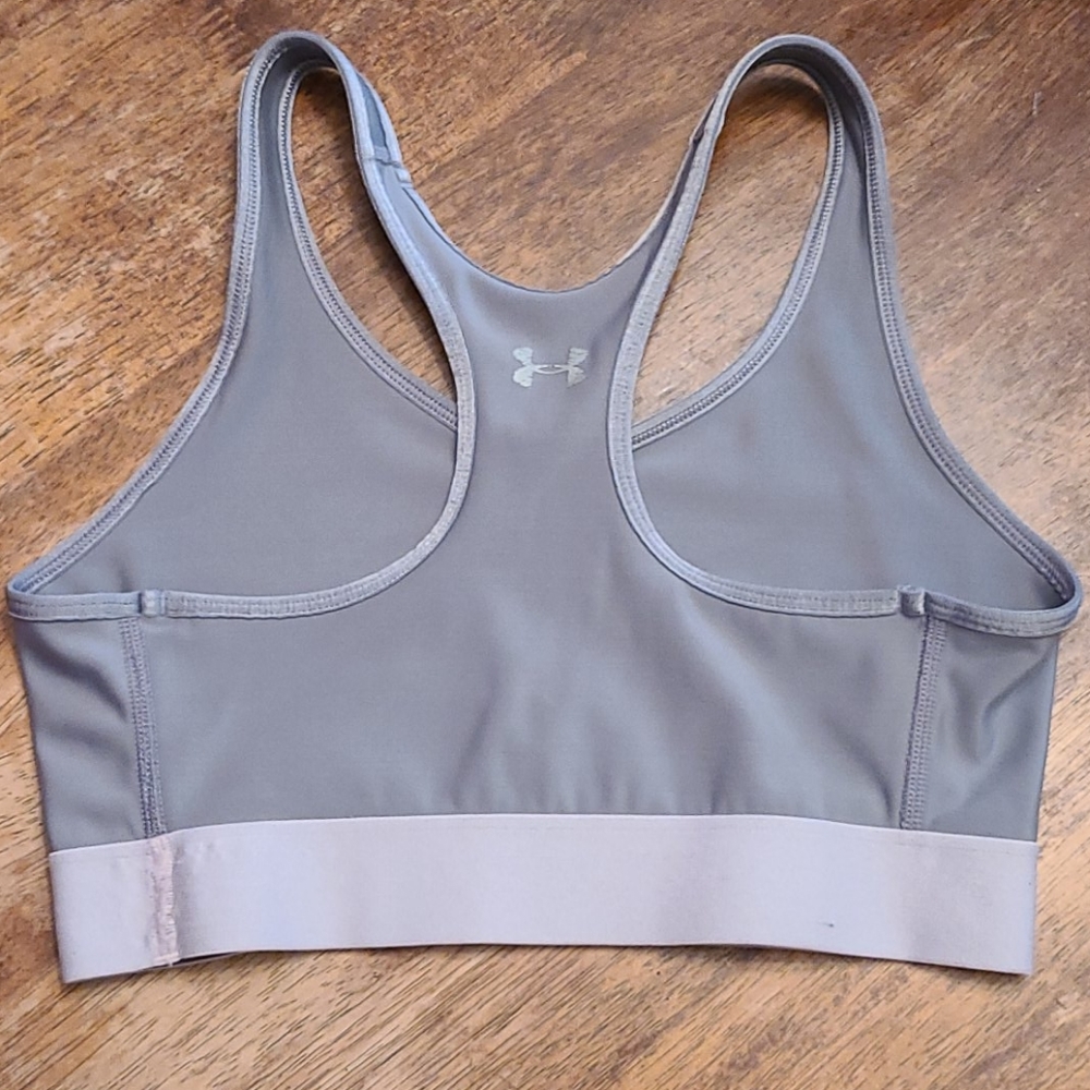 Under Armour sports bra - Picture 2 of 3